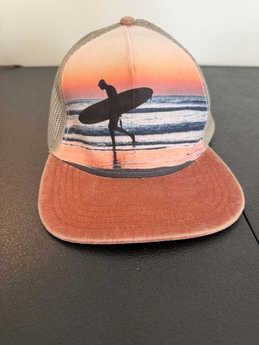 Men's Art Class Beach Surfing Scene Meshback Snapback Trucker Hat